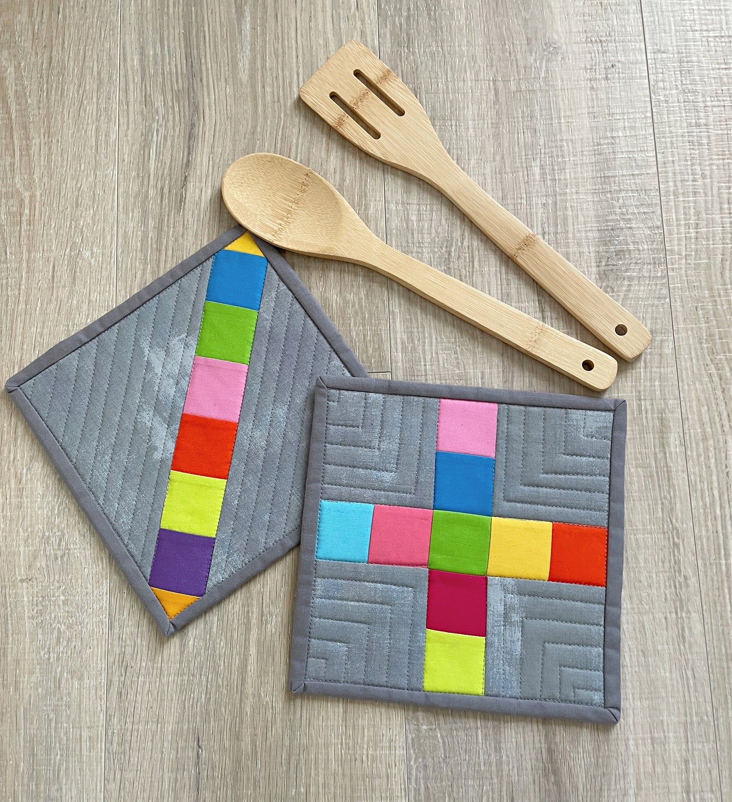 Modern Patchwork Quilted Pot Holders, Set of 2 Handmade Kitchen Hot Pads, Mug Rugs or Trivets in Bright Colors