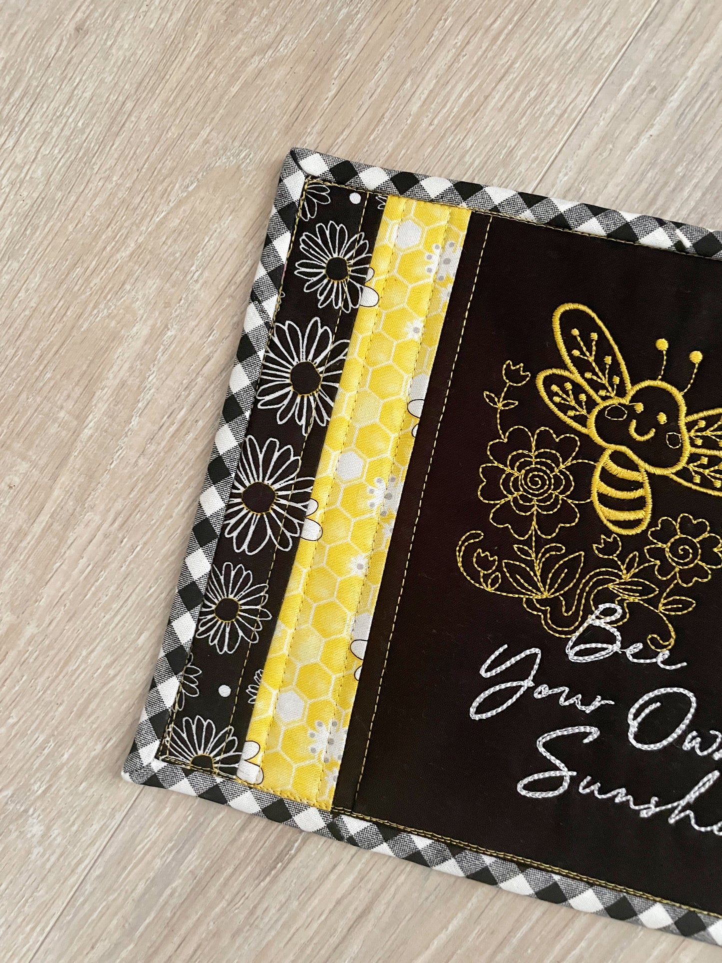 Quilted Bee Themed Fabric Mug Rug/ Coasters, Handmade Drink Protectors