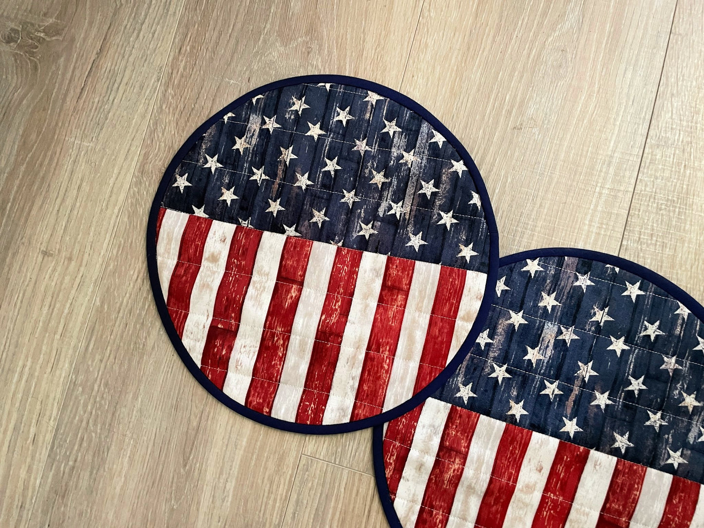 American Flag Quilted Hot Pad Gift Set of 2, Patriotic Red, White, and Blue Handmade Potholders for Kitchen Decor