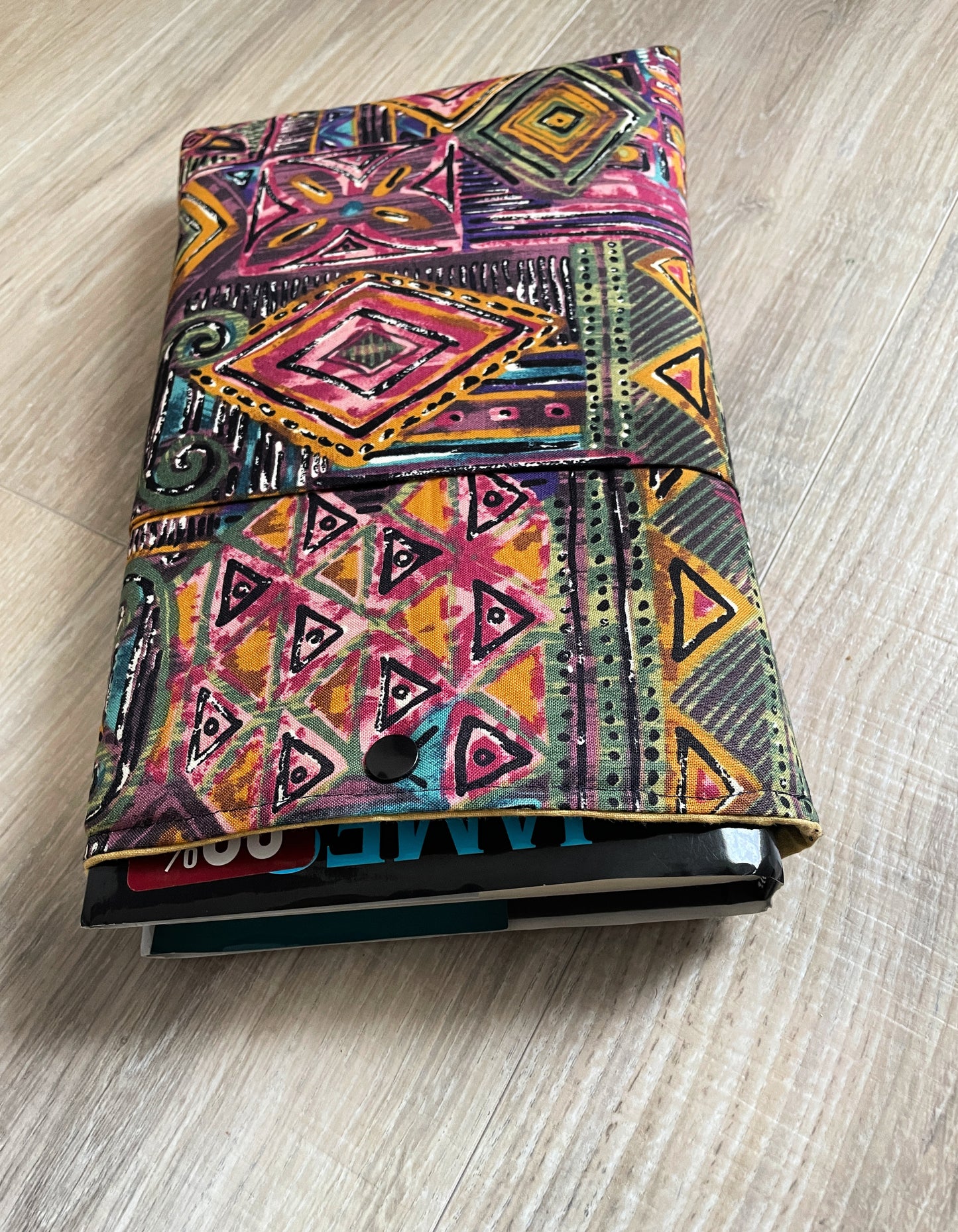 African Print E-Reader Sleeve: Padded Tablet Cover with Pocket