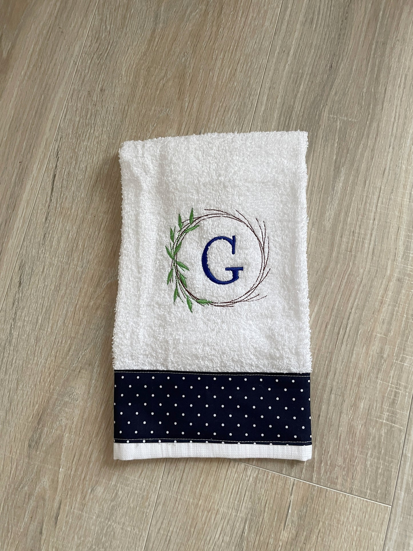 Personalized Wreath Kitchen Towel and Quilted Potholder Gift Set