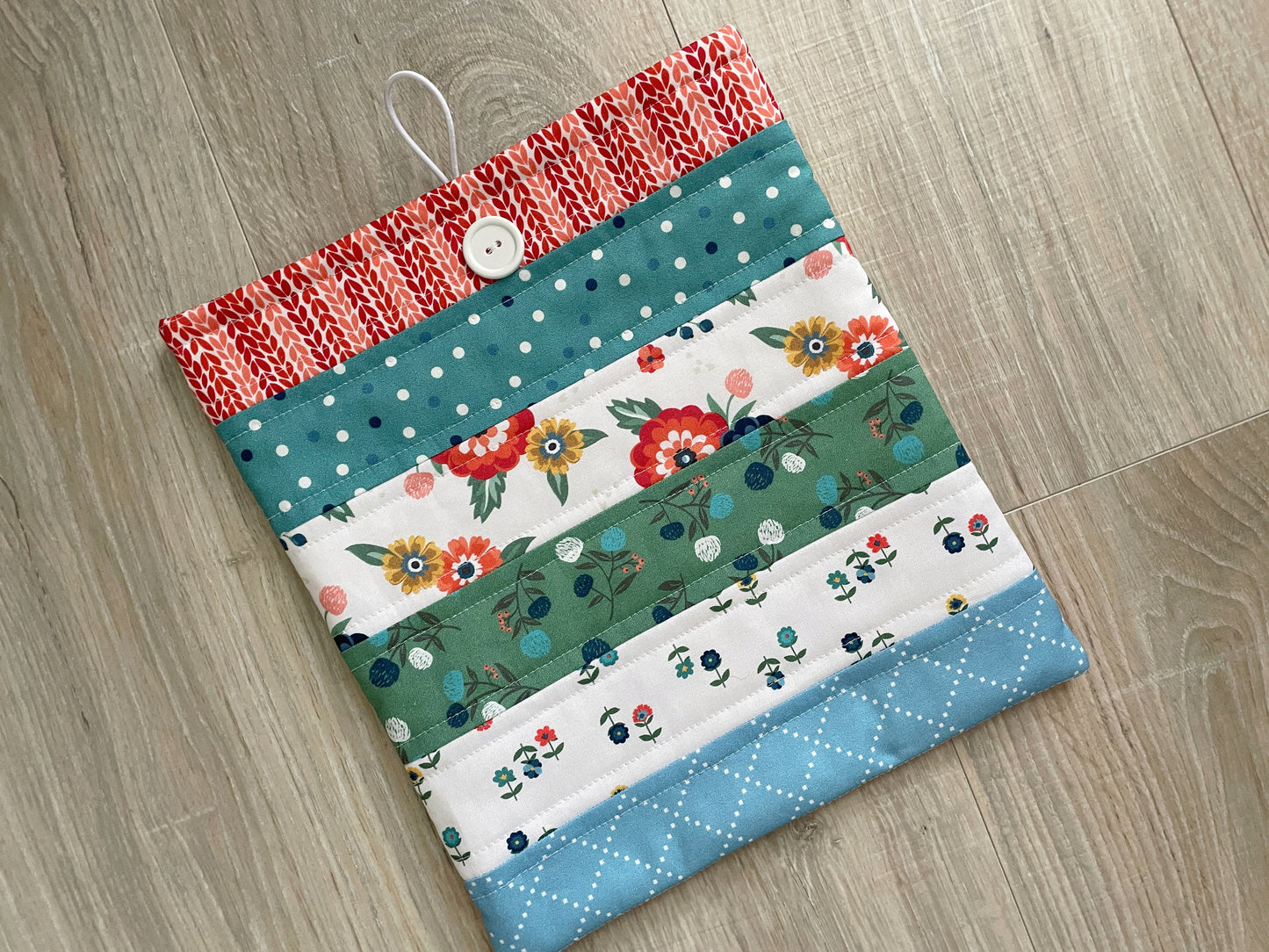 Handmade Quilted Book Cover, Patchwork Sleeve with Button Closure, Reading Gift
