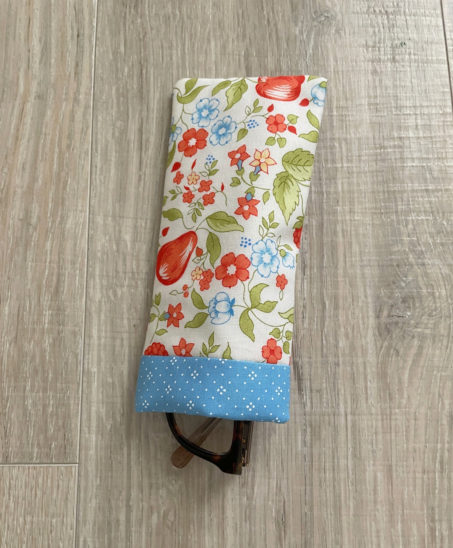 Quilted Eyeglass Sleeve, Handmade Sunglass Pouch
