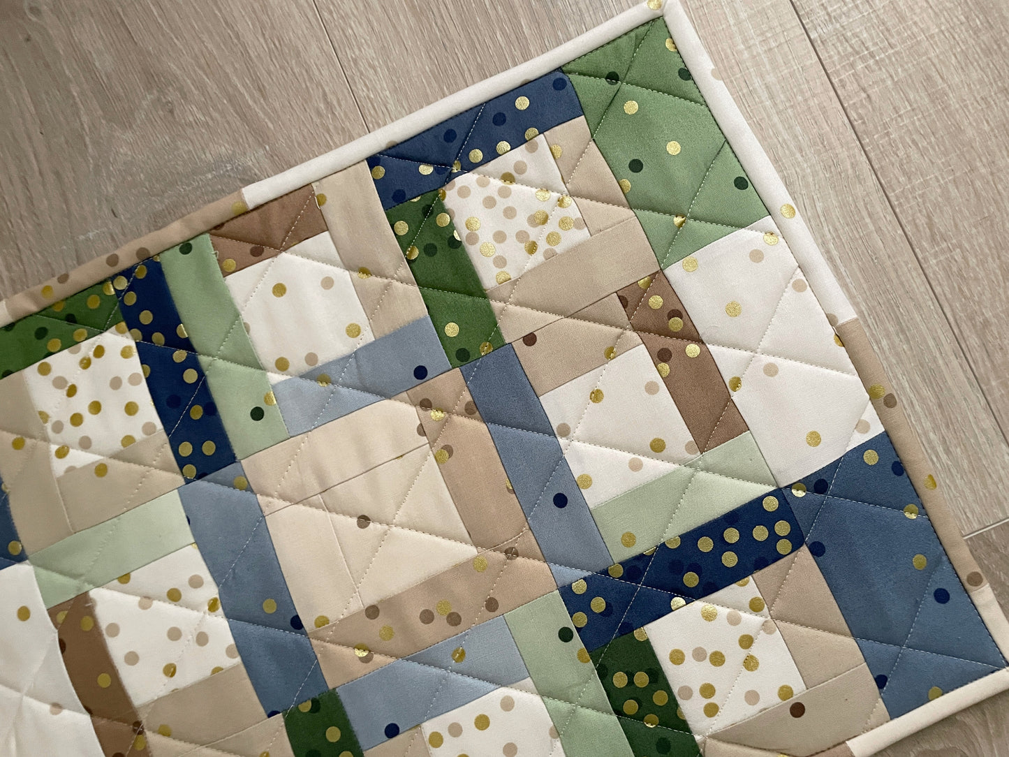 Patchwork Casserole Hot Pad: Quilted Cotton Trivet, Neutral Kitchen Decor