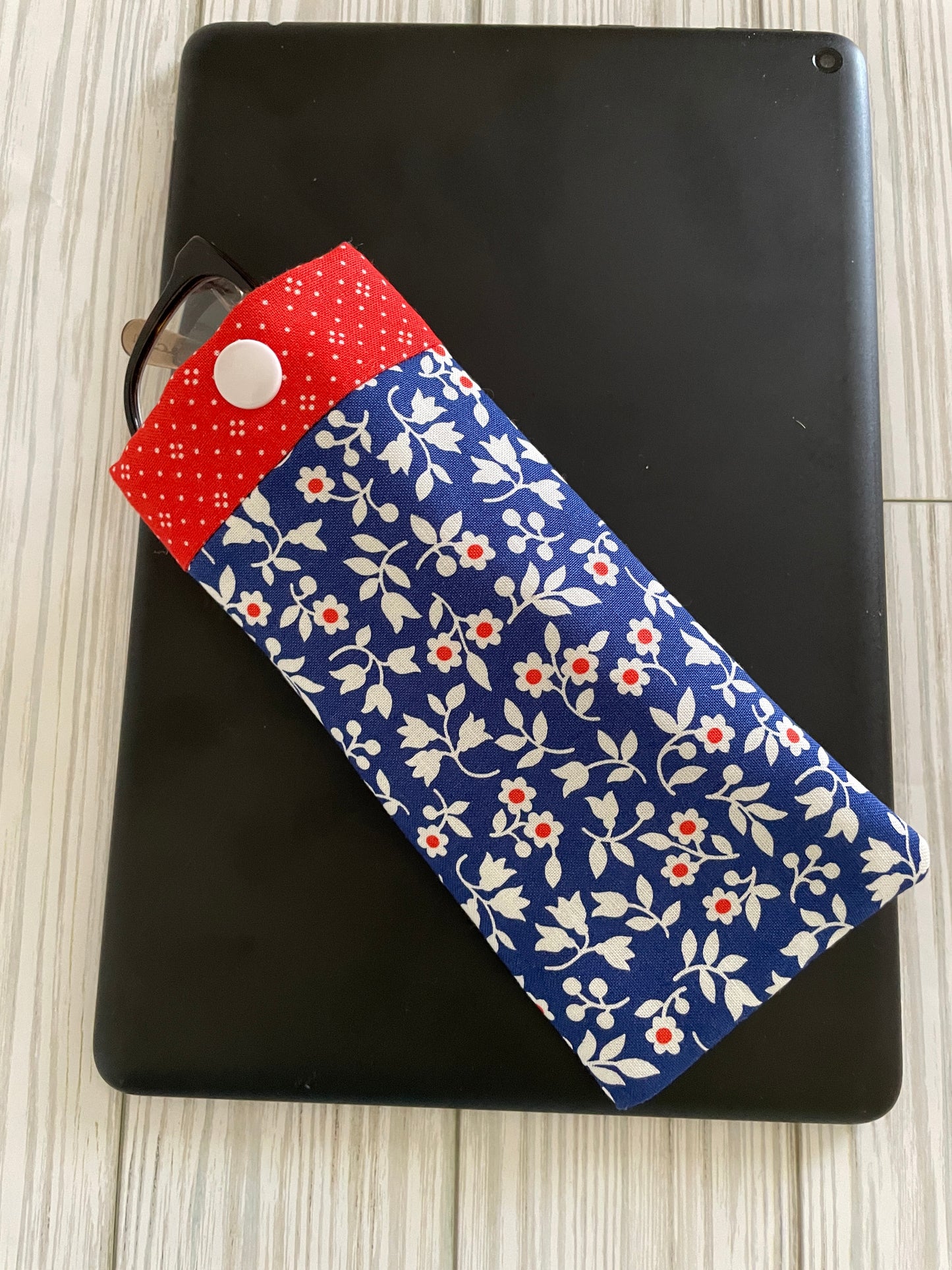 Quilted Eyeglass Sleeve, Handmade Sunglass Pouch