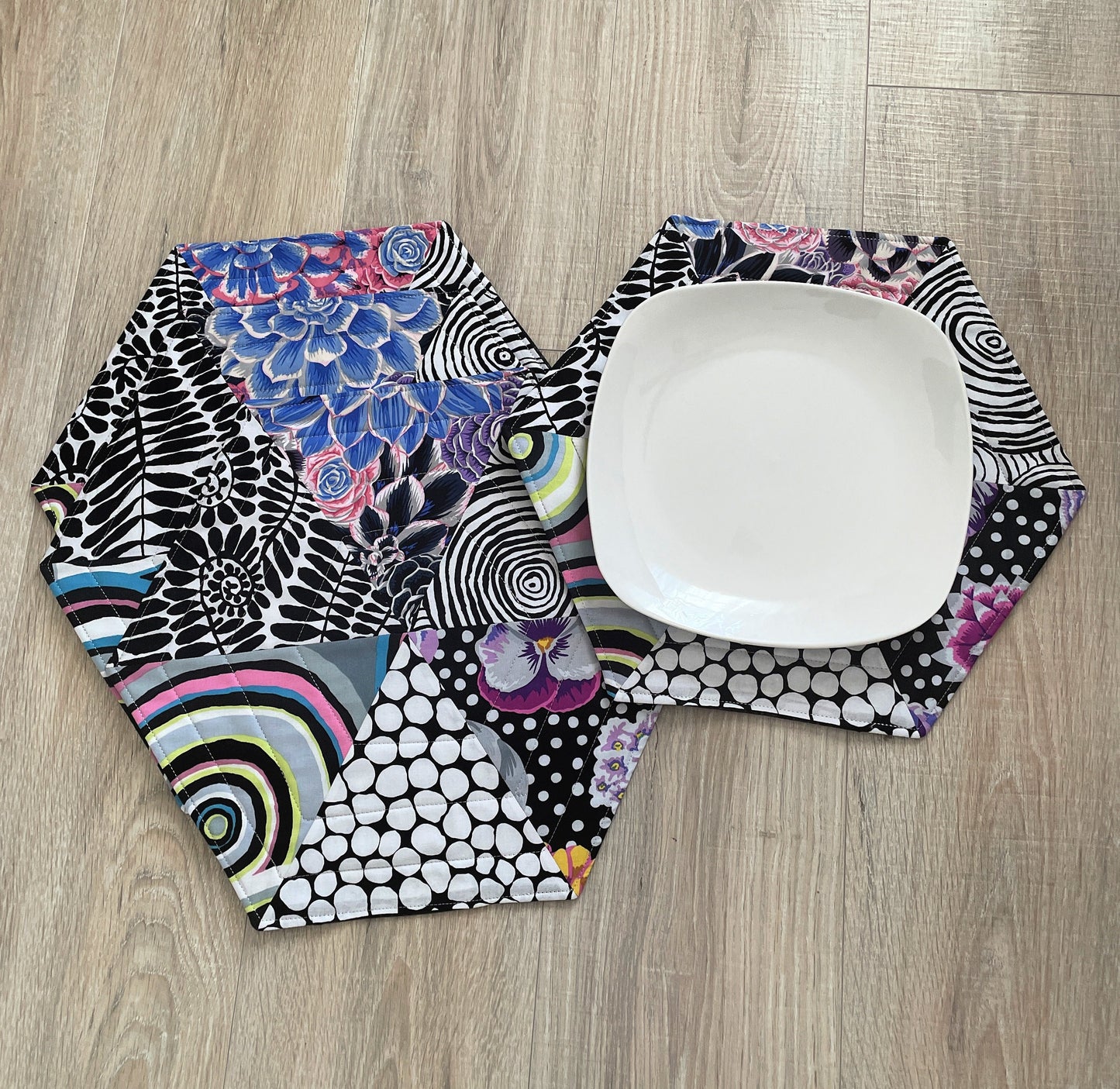 Set of 4 Hexagon Quilted Placemats - Kaffe Fassett Black & White Fabric