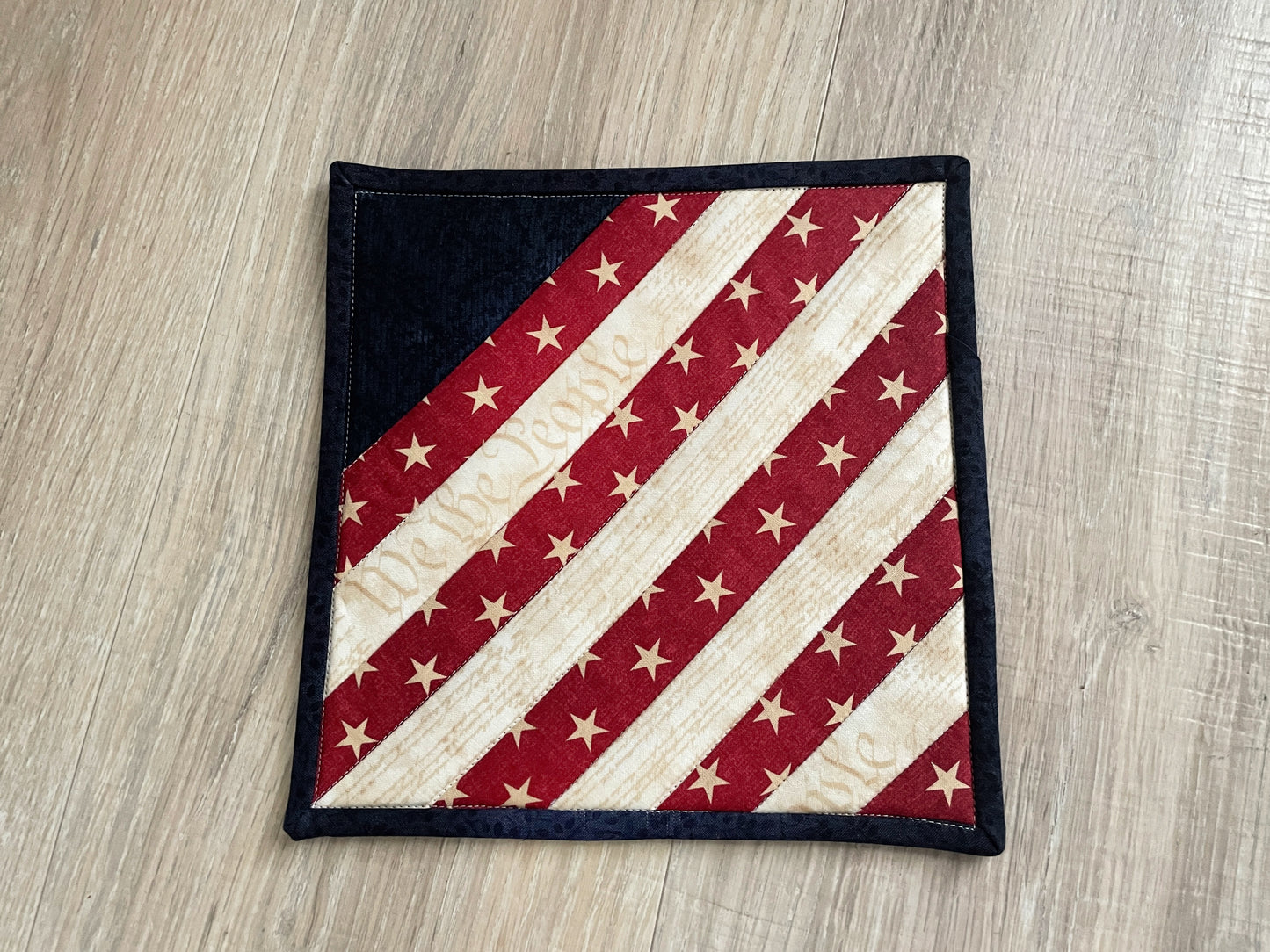 Patriotic Flag Hot Pads – Set of 2