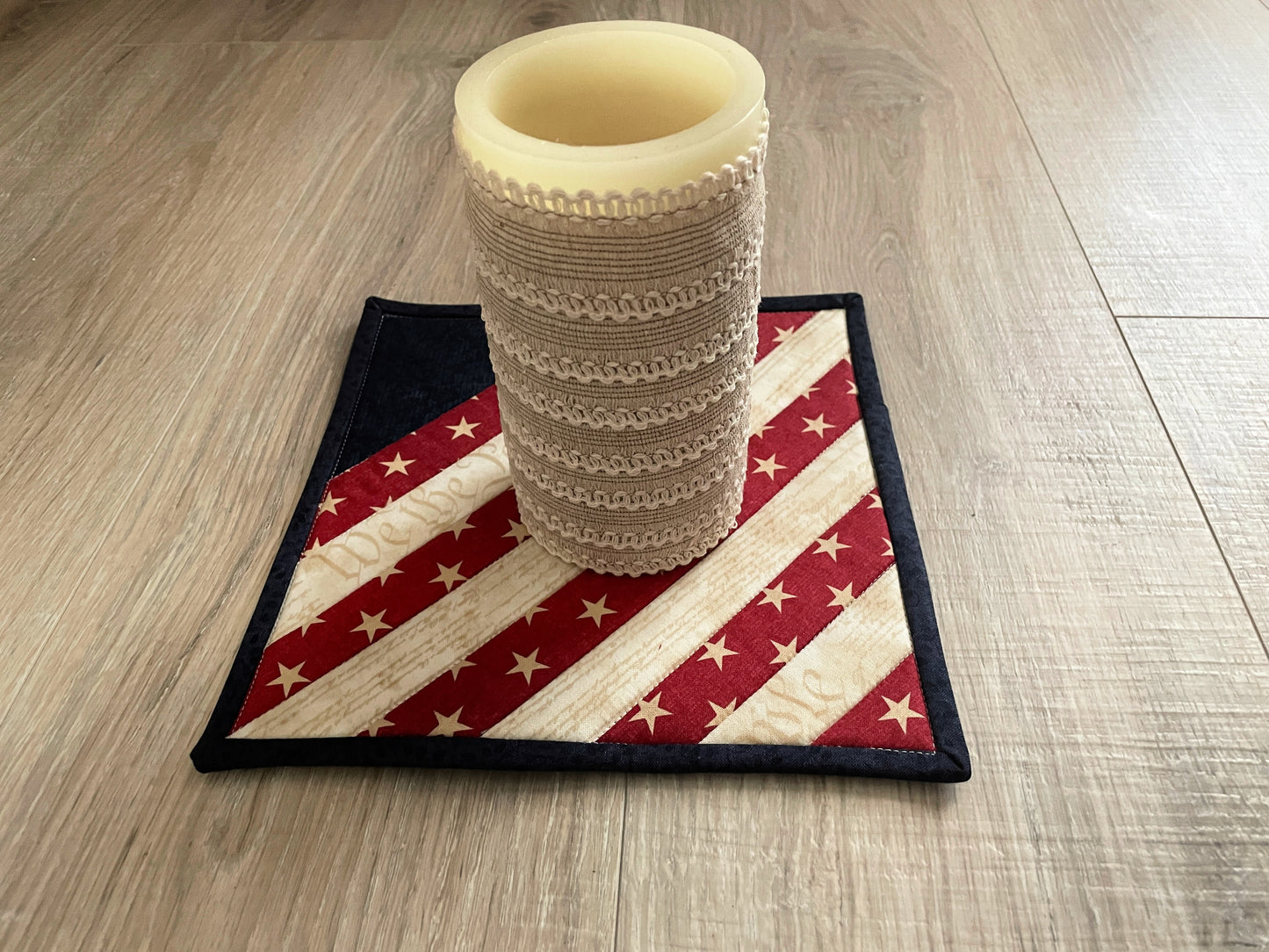 Patriotic Flag Hot Pads – Set of 2