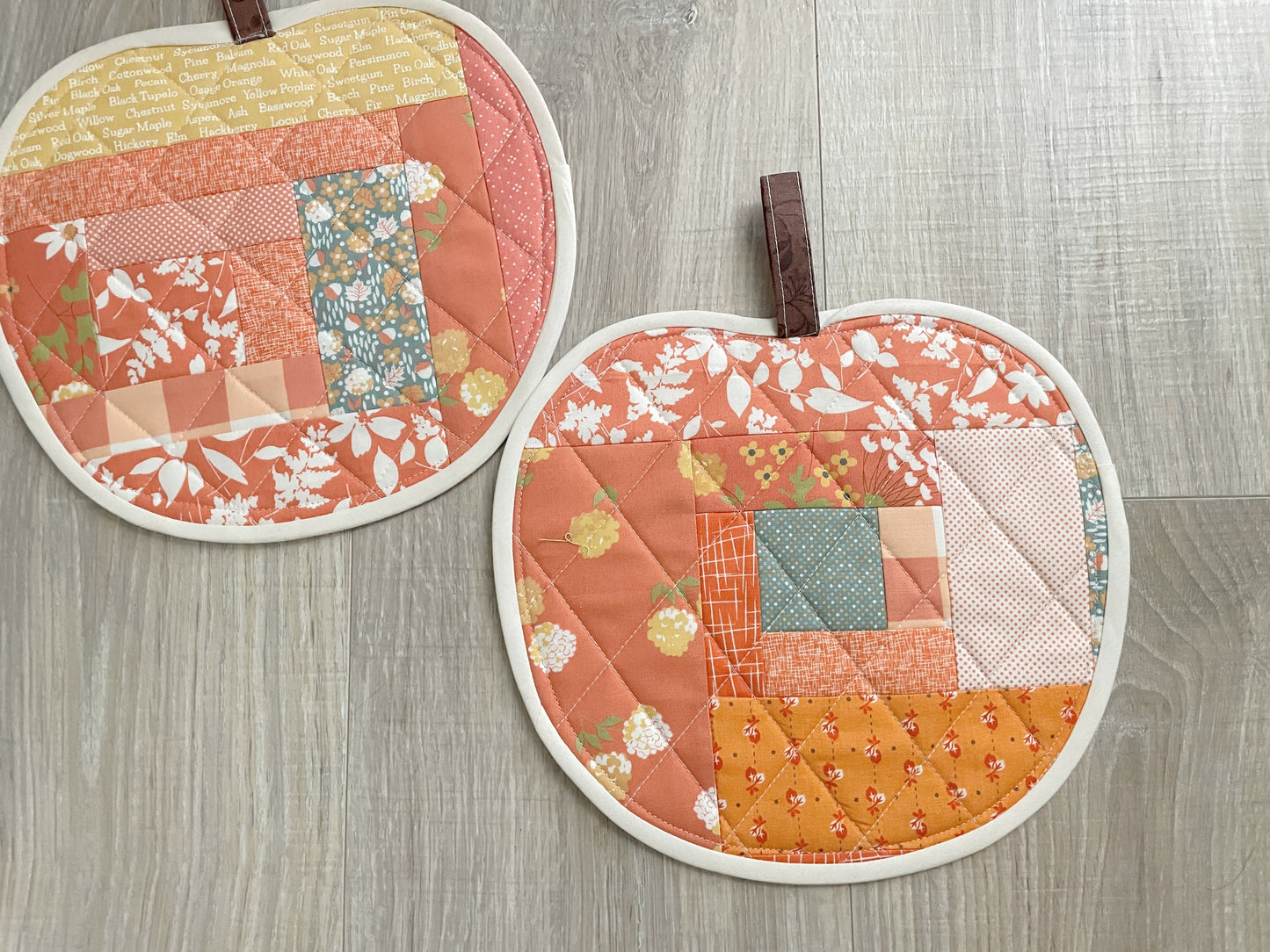Quilted Pumpkin Hot Pads – Patchwork Fall Kitchen Decor