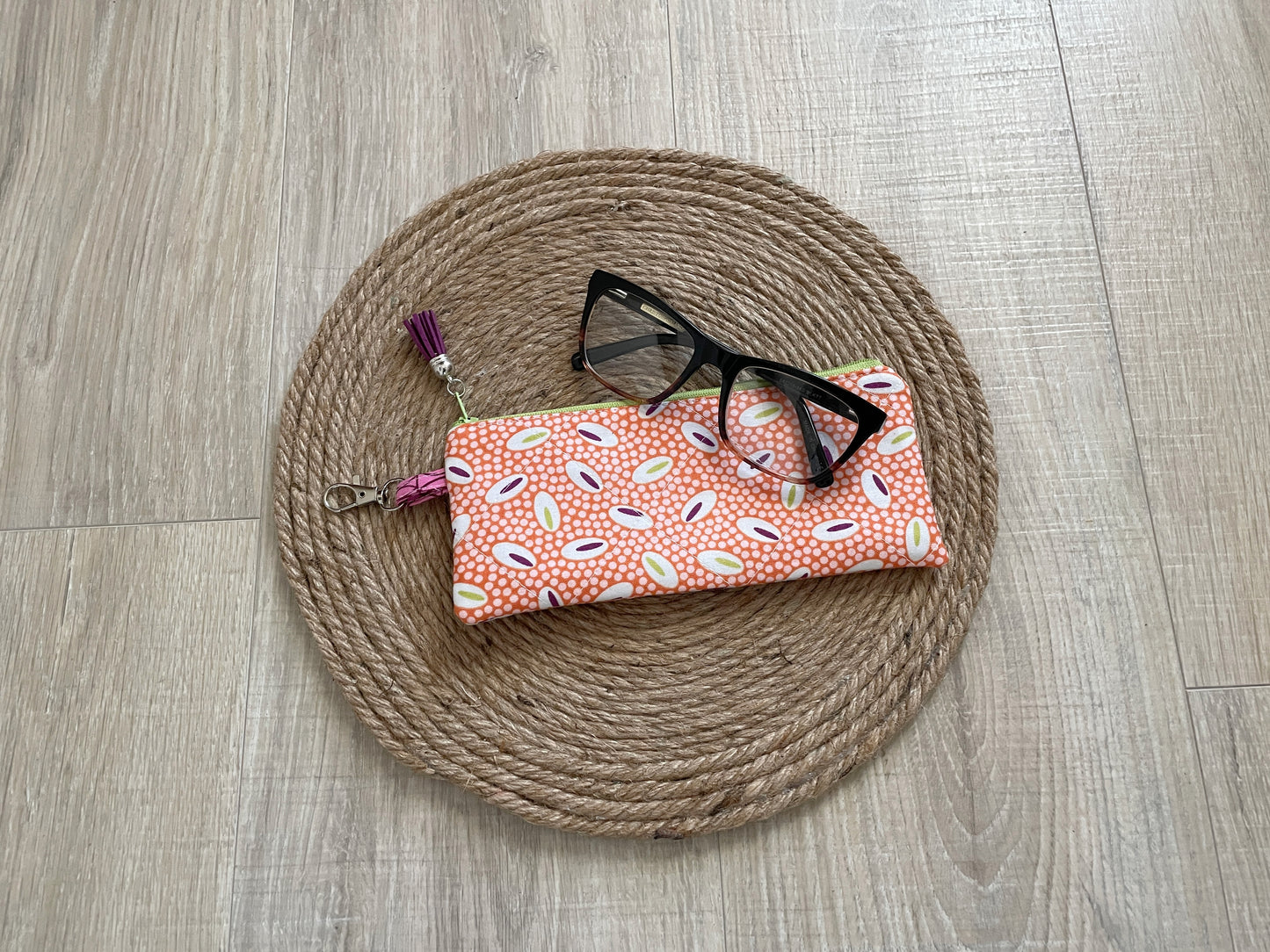 Orange and Green Retro Dots Eyewear Case – Handmade Zipper Pouch with Leather Tassel