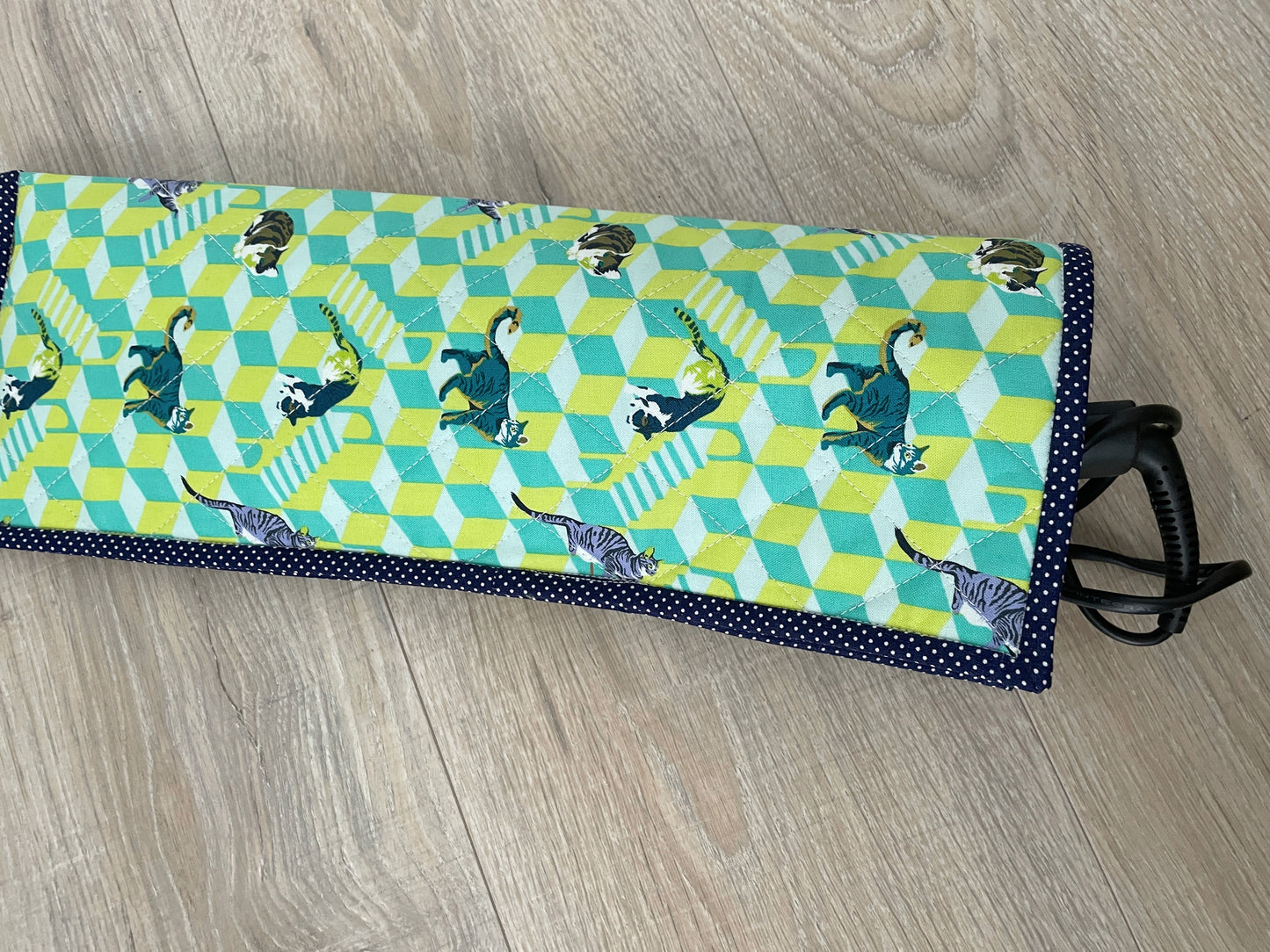 Flat/Curling Iron Quilted Case, Cat Lover Fabric