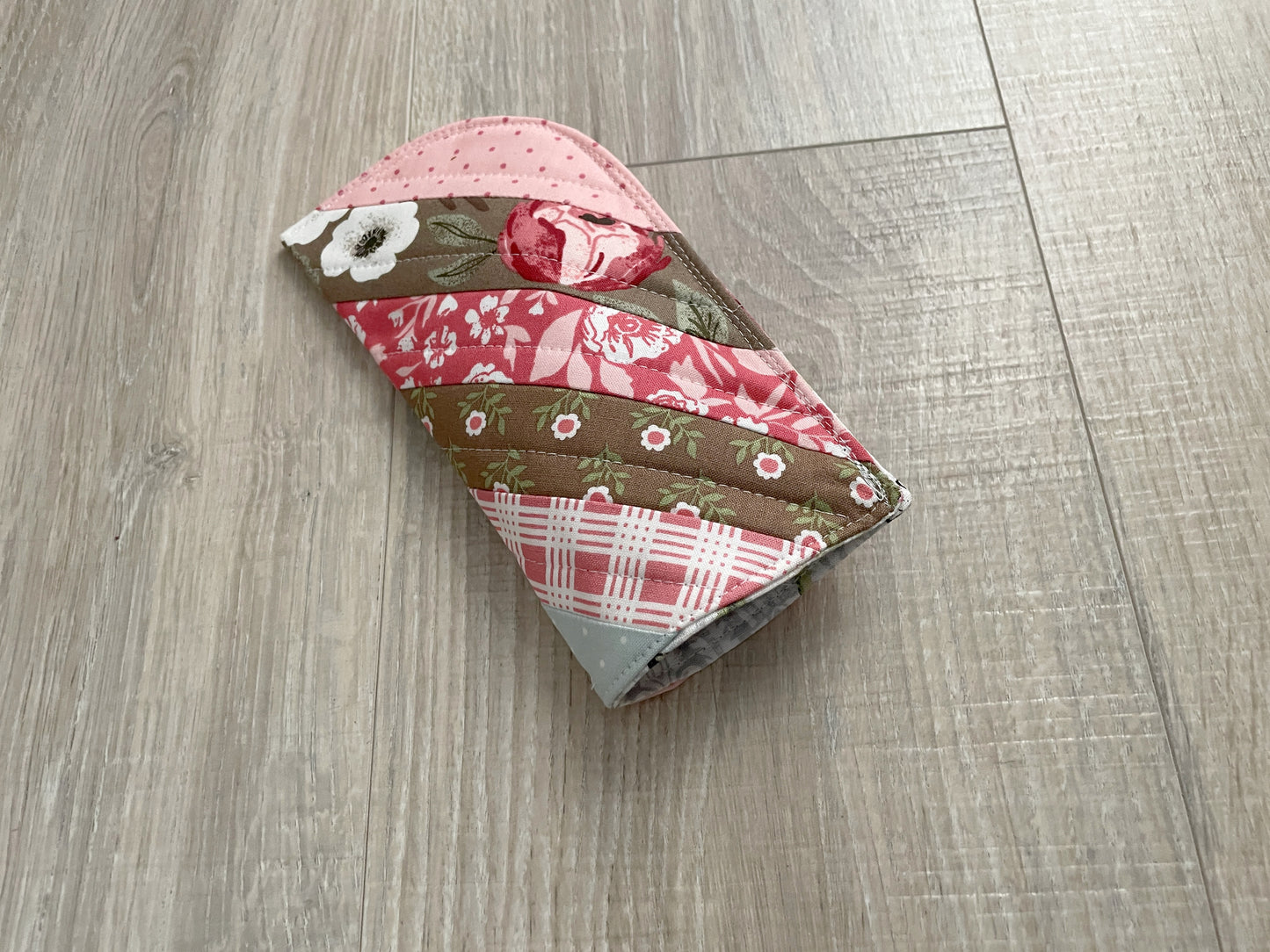 Handmade Quilted Eyeglass Holder - Soft Fabric Sunglass Pouch