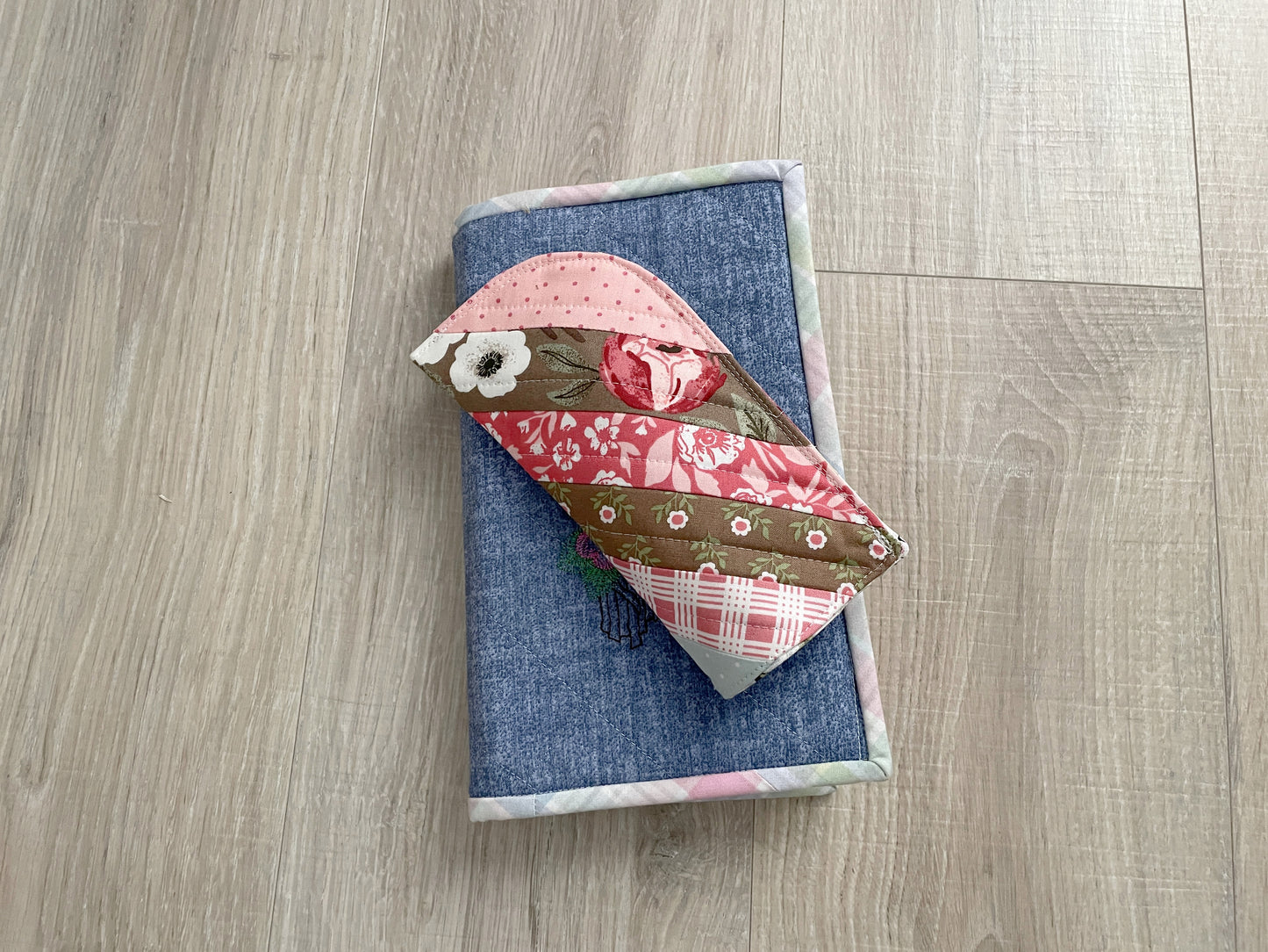 Handmade Quilted Eyeglass Holder - Soft Fabric Sunglass Pouch