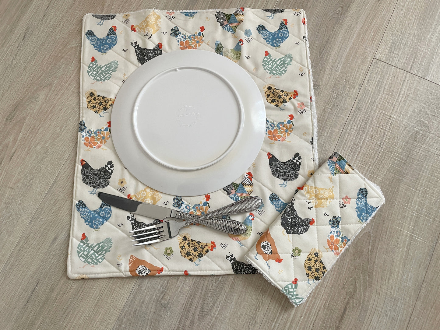 Quilted Chicken Print Kitchen Dishcloth & Drying Mat Gift Set