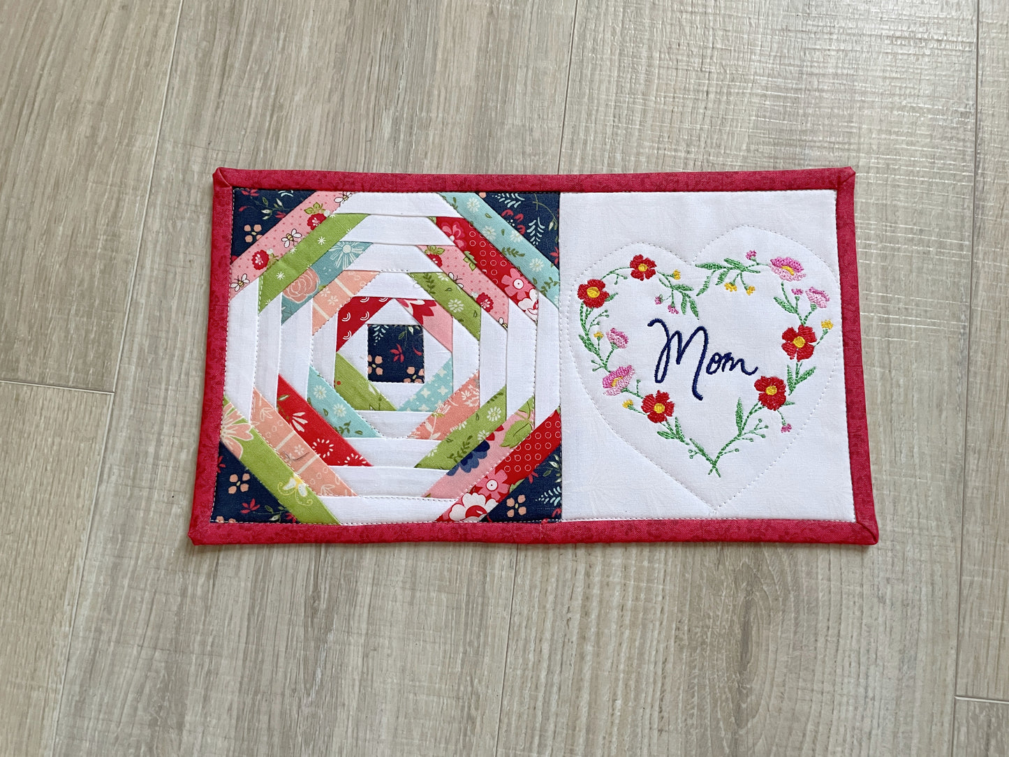 Floral Quilted Mug Rug: Handmade Gift for Mom