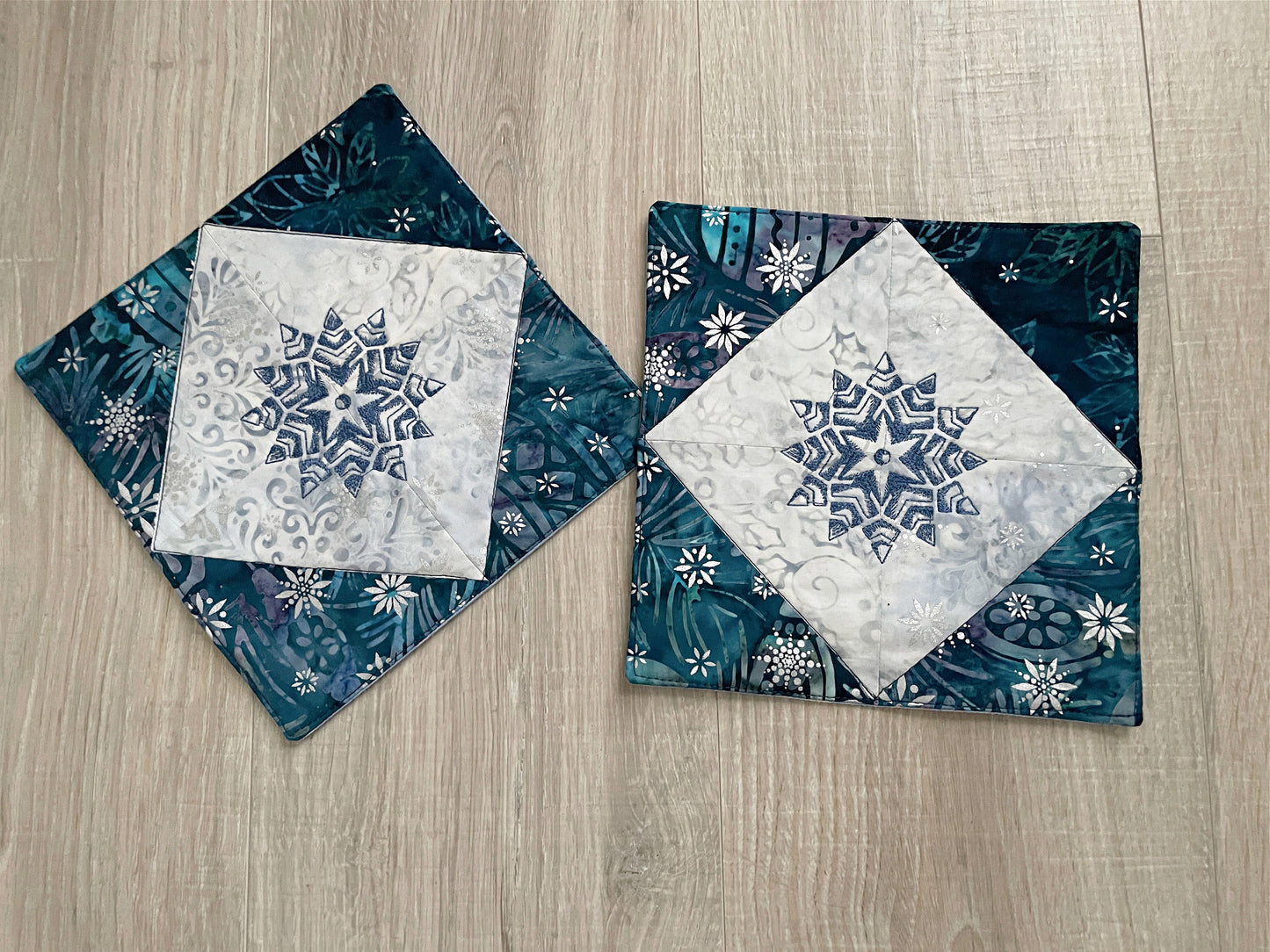 Snowflake Mug Rugs, Set of 2 Winter Drink Protector