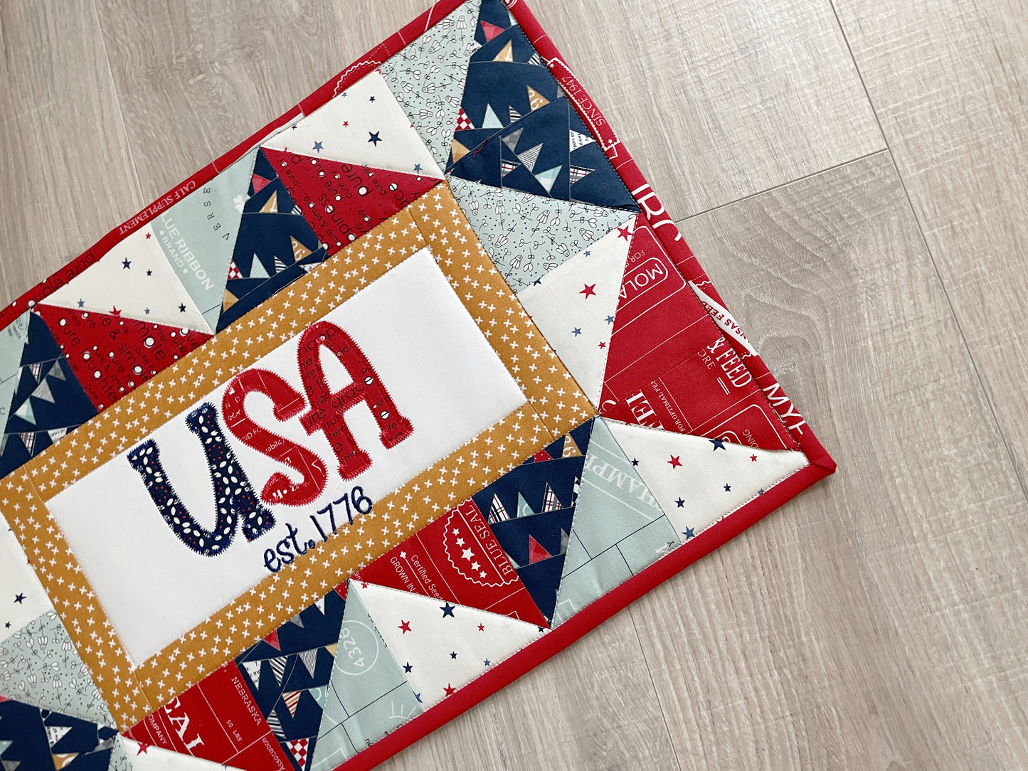 Americana Quilted Table Centerpiece