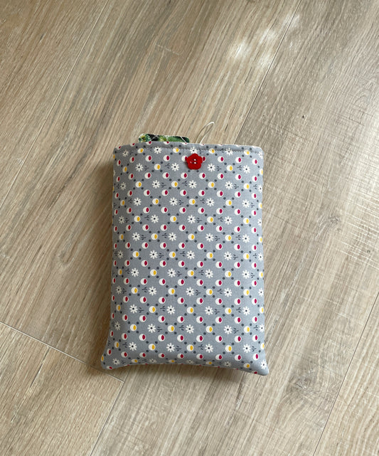 Padded Book / E-Reader Sleeve with Button Closure, Retro Flowers on Gray