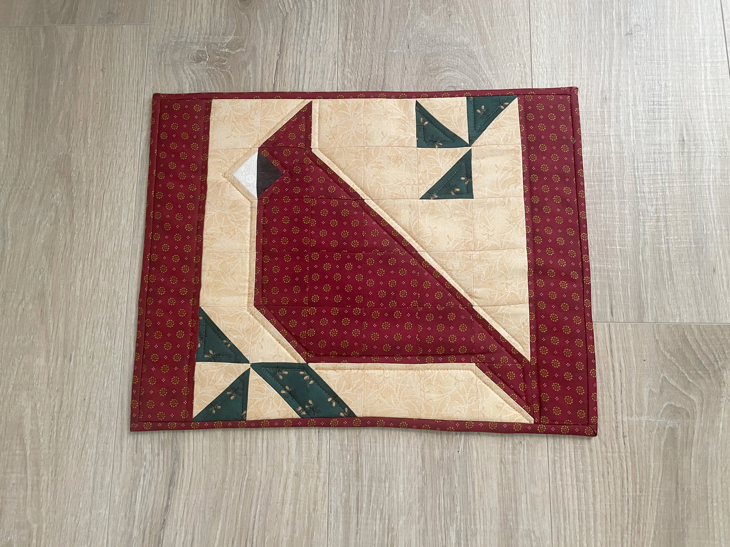 Cardinal Quilted Hot Pad: Oversized Casserole Trivet, Handmade Kitchen Decor