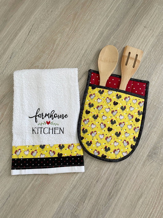 Farmhouse Kitchen Towel and Potholder Gift Set