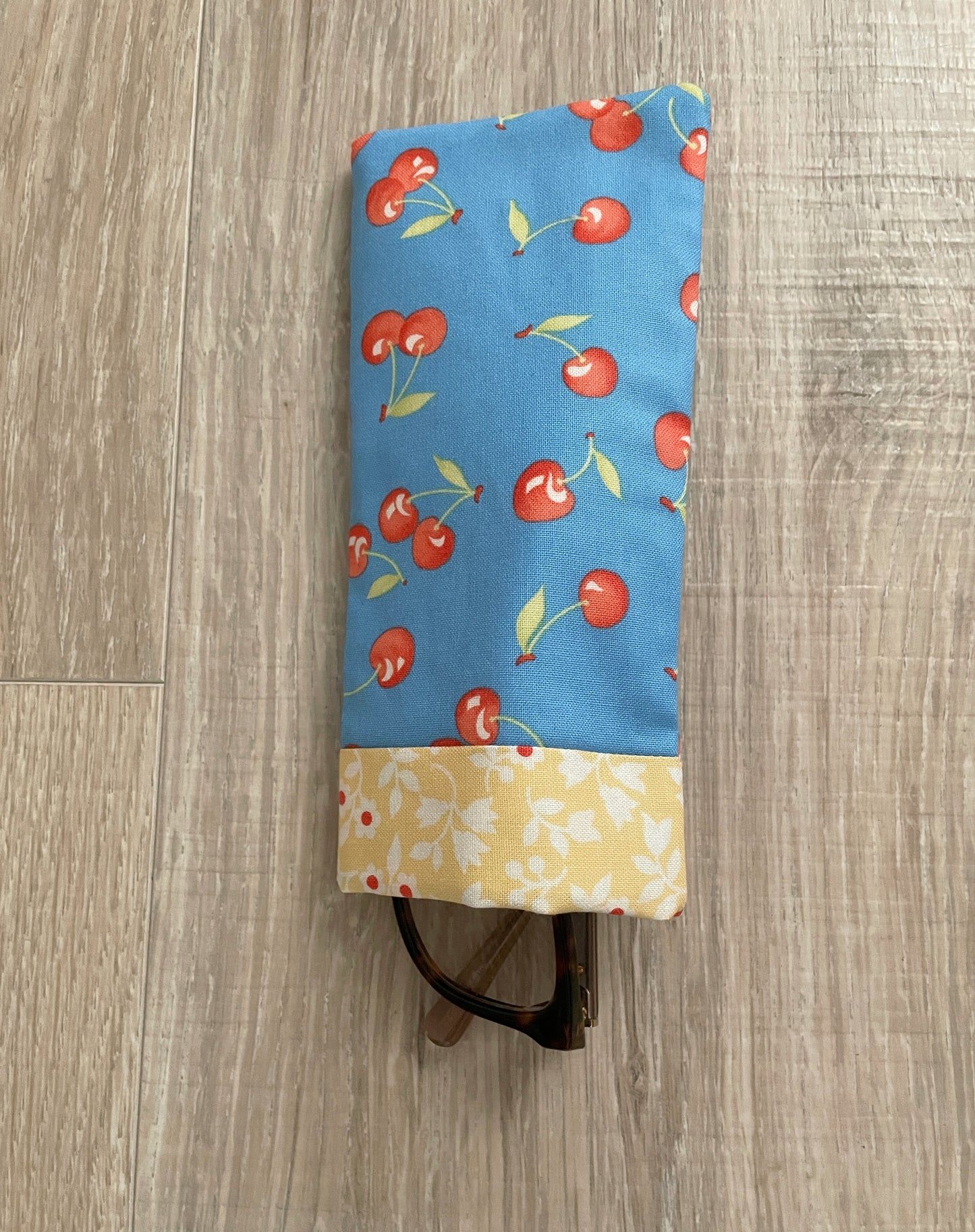 Quilted Eyeglass Sleeve, Handmade Sunglass Pouch