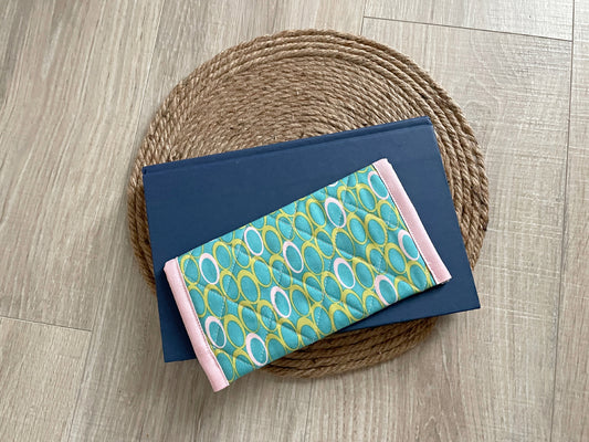 Teal & Pink Retro Oval Eyeglass Case