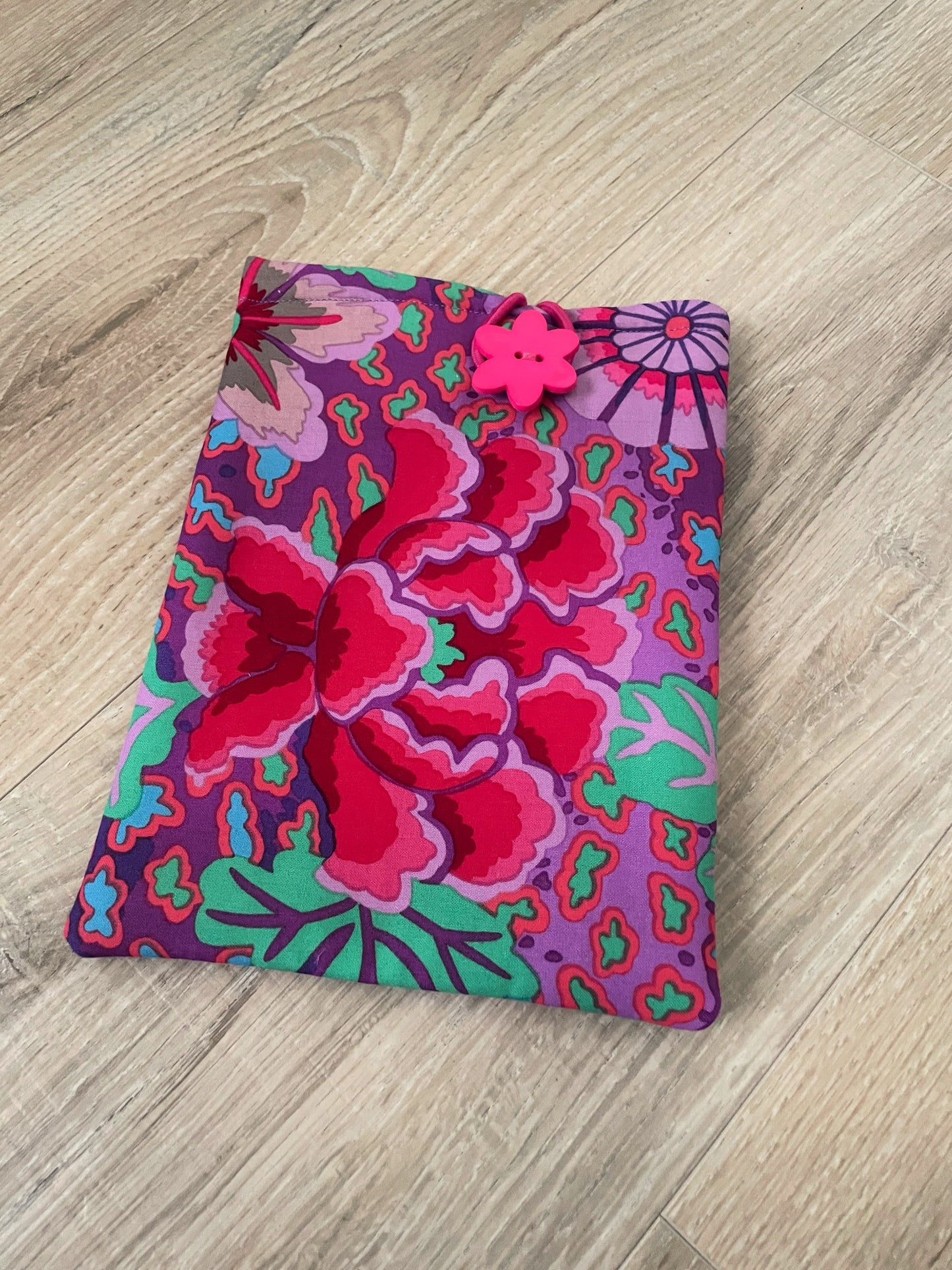 Padded Kindle or Book Sleeve with Closure, Pink Peonies