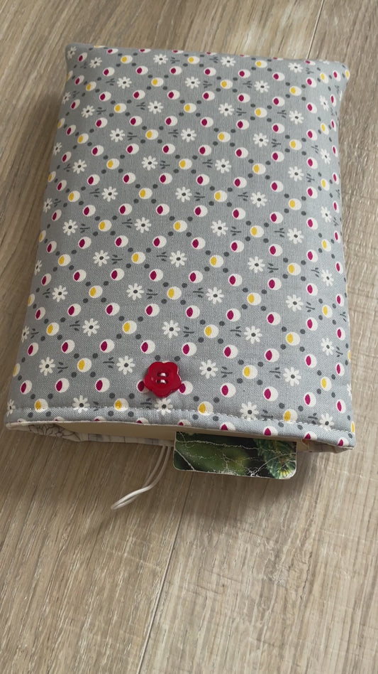 Padded Book / E-Reader Sleeve with Button Closure, Retro Flowers on Gray