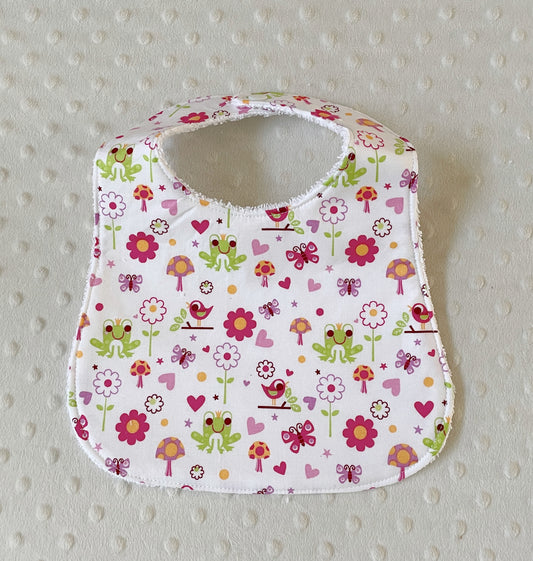 Sweet Baby Girl Shower Gift: Bib and Burp Cloth Set with Flowers and Animals