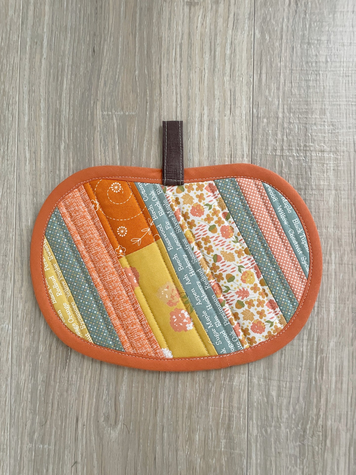 Pumpkin Mug Rug, Fall Home Decor