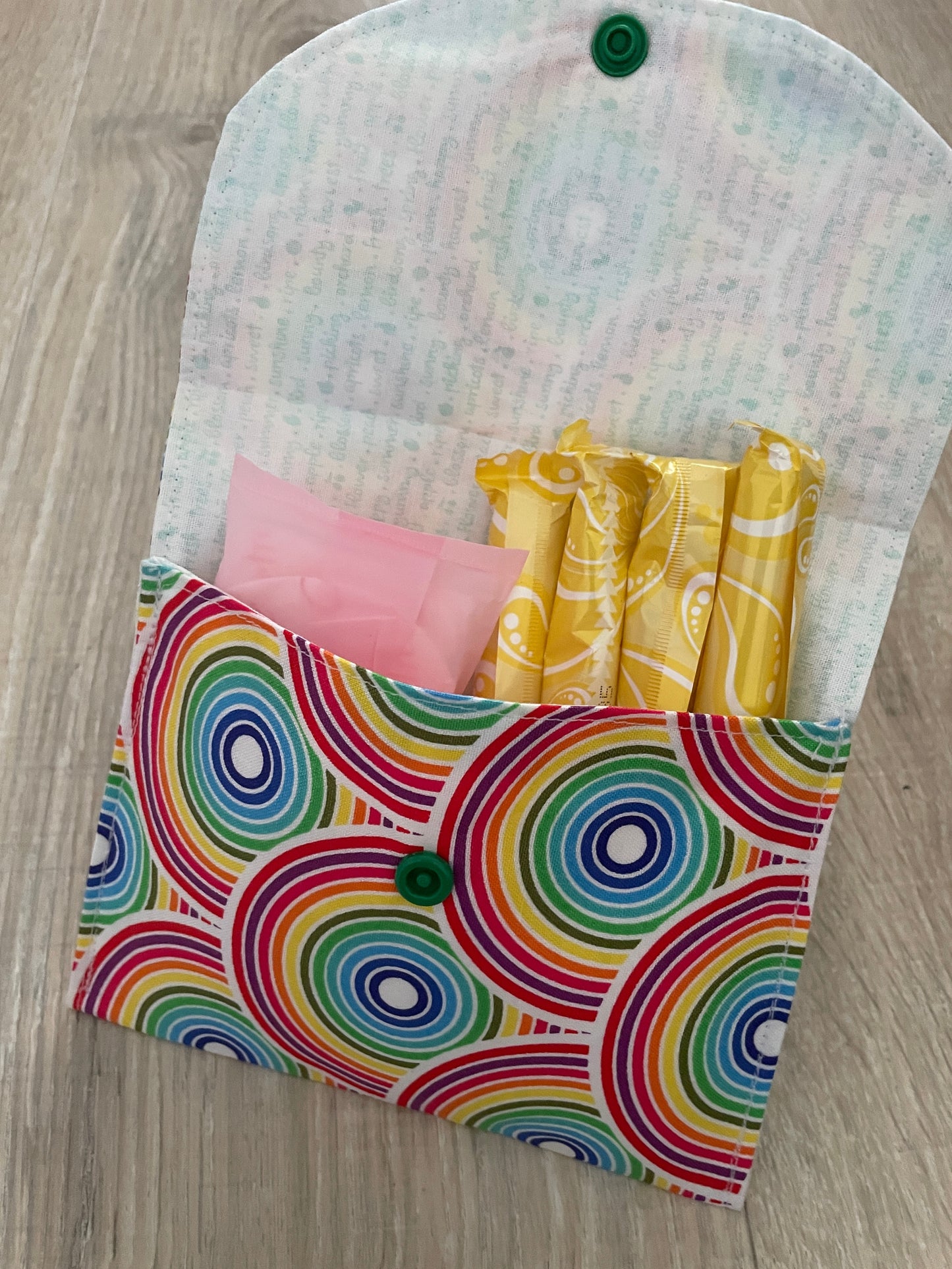 On-the-Go Essential: Cute Privacy Pouch for Tampons & Pads