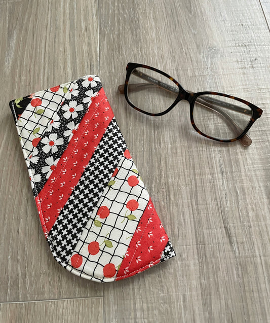 Handmade Quilted Eyeglass Holder - Soft Fabric Sunglass Pouch