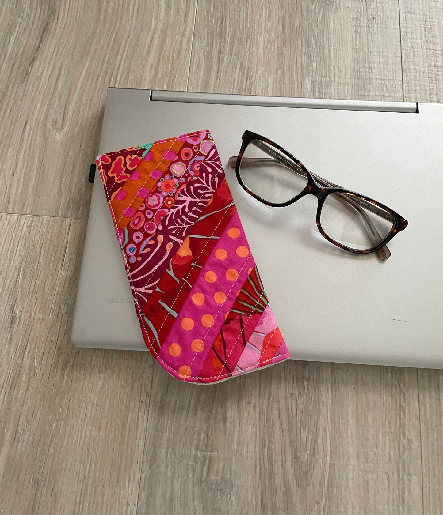 Quilted Eyeglass Cover - Soft Padded Sunglass Case