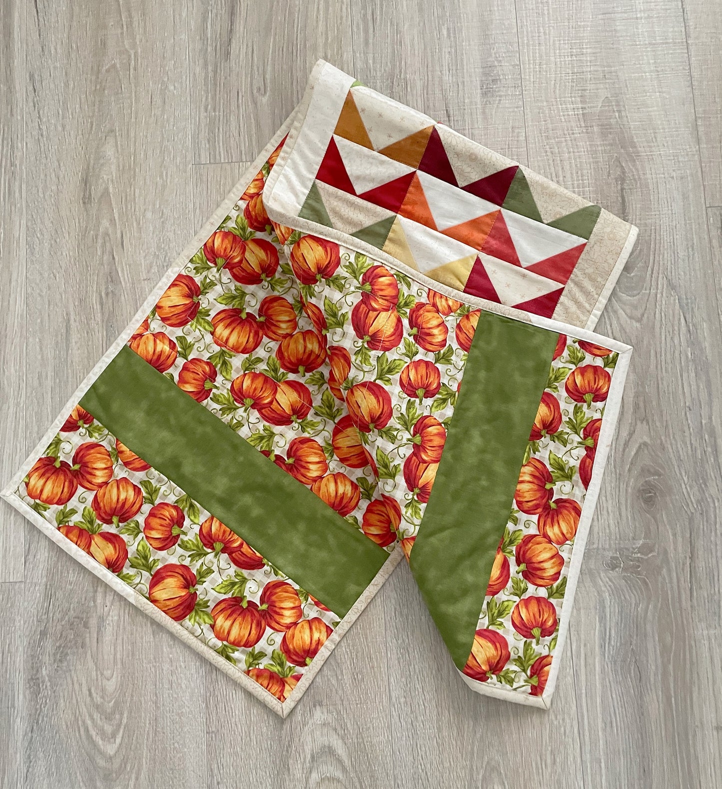 Quilted Fall/Autumn Thanksgiving Table Runner