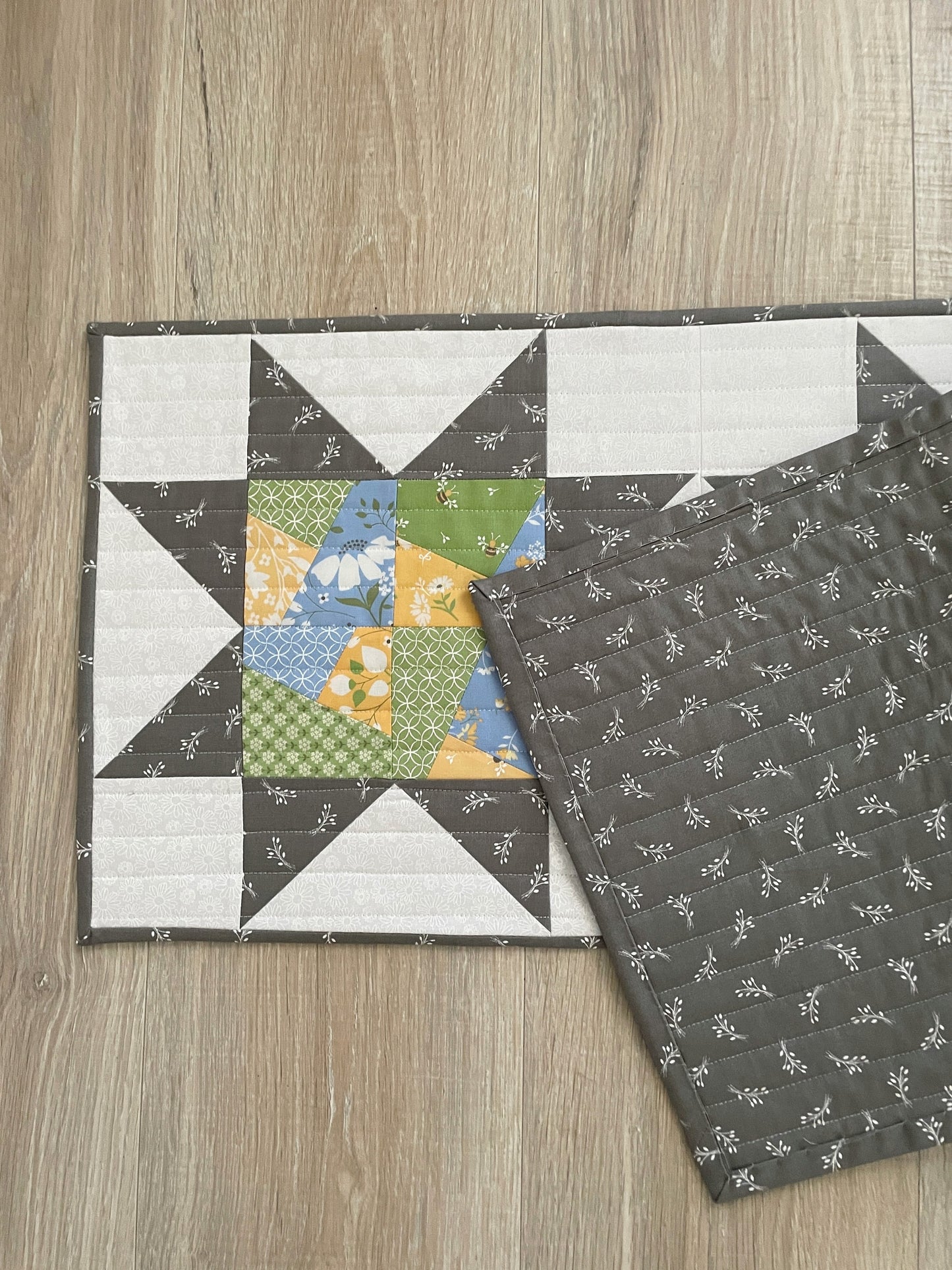 Quilted Table Runner, Farmhouse Scrappy Stars